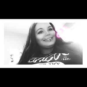 Meet your Posher, Katrina